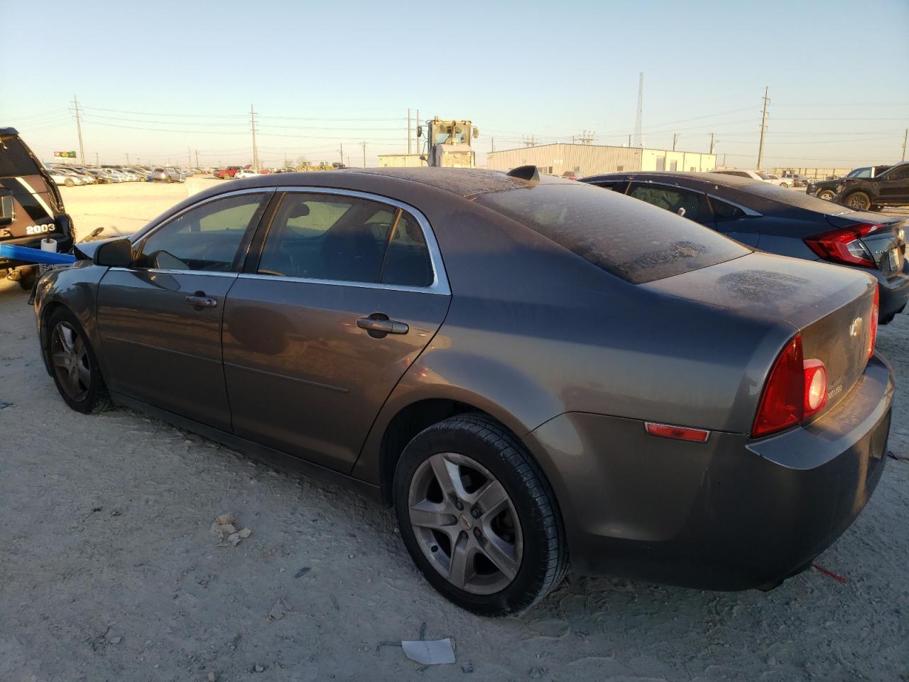 2012 Chevrolet Malibu - Image 2