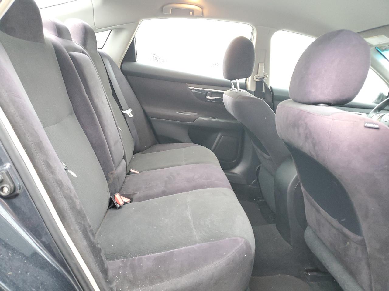 2013 Nissan Altima - Image 10