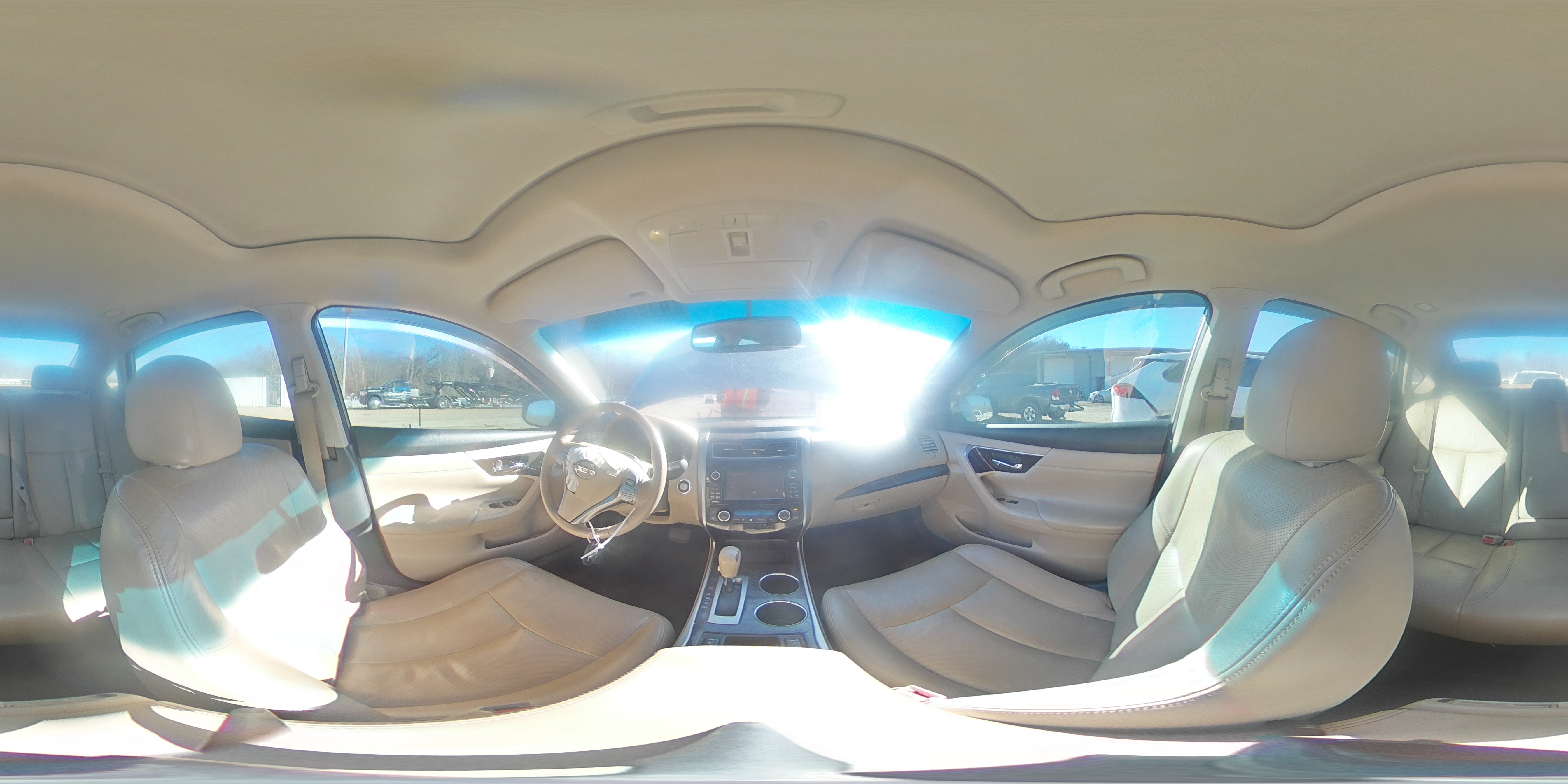 2015 Nissan Altima - Image 12