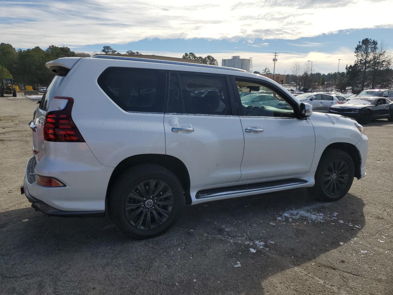 2021 Lexus GX - Image 3