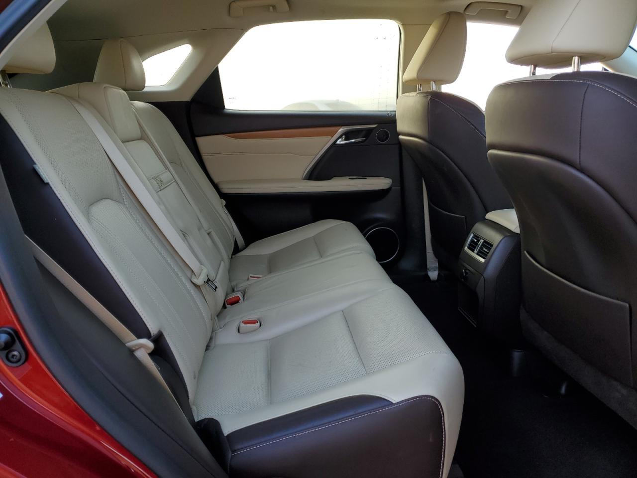 2017 Lexus RX - Image 11