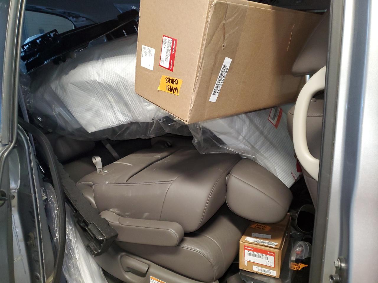 2016 Honda Odyssey - Image 11