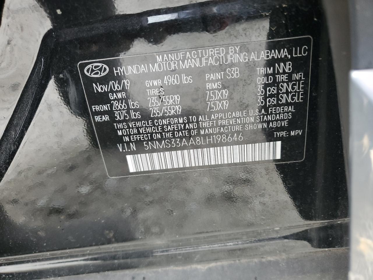 2020 Hyundai Santa Fe - Image 13