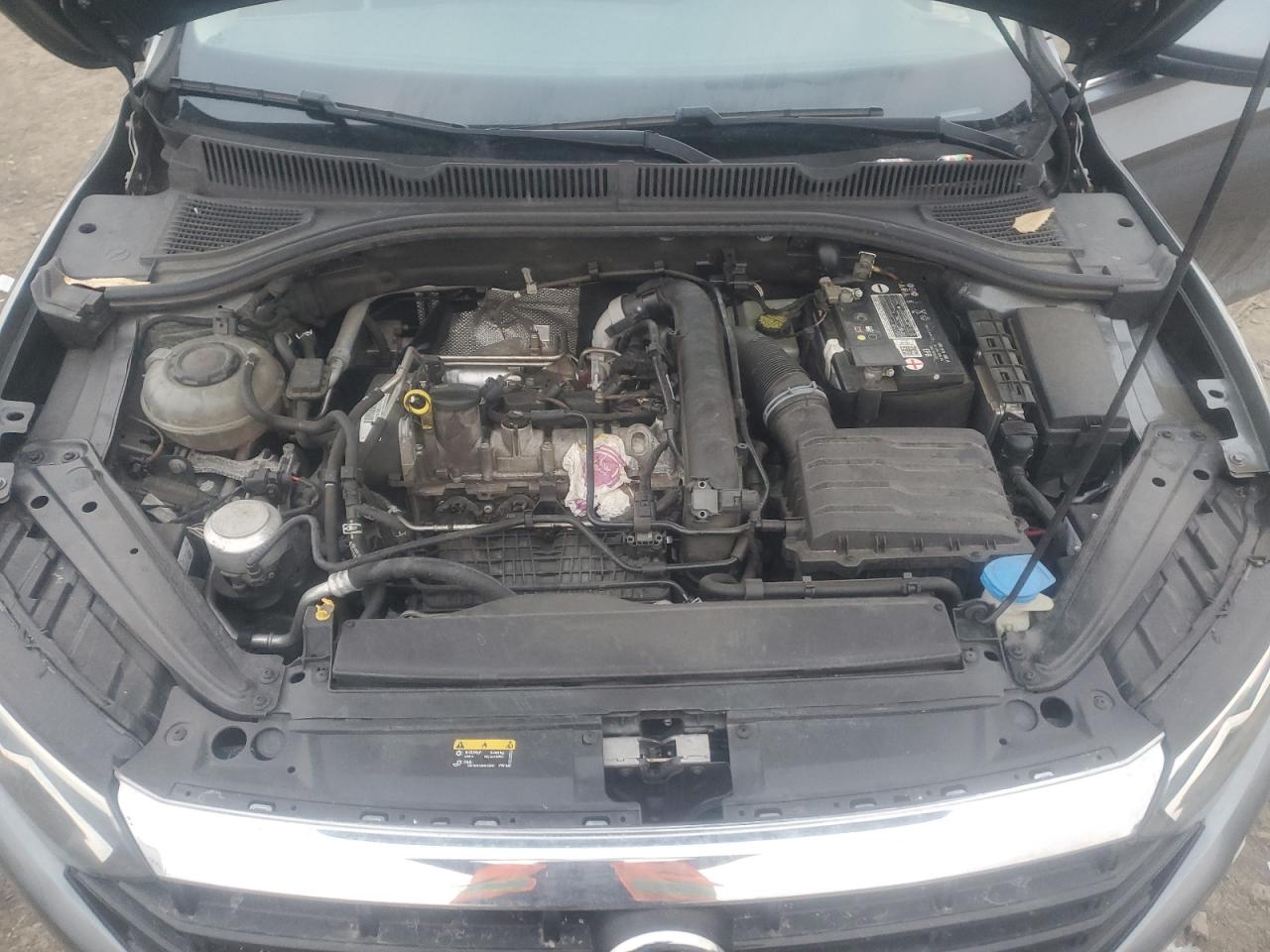 2021 Volkswagen Jetta - Image 11