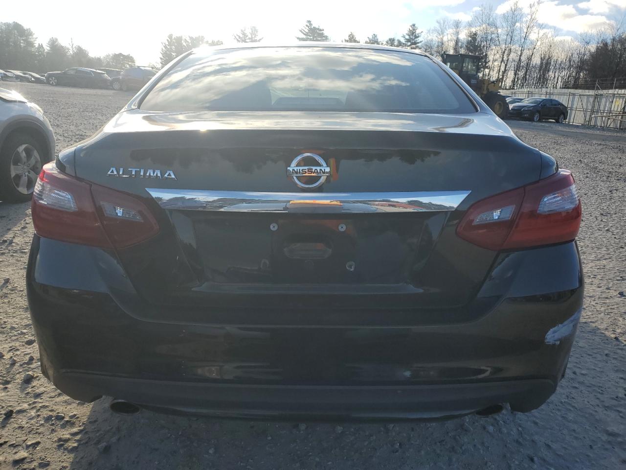 2018 Nissan Altima - Image 6