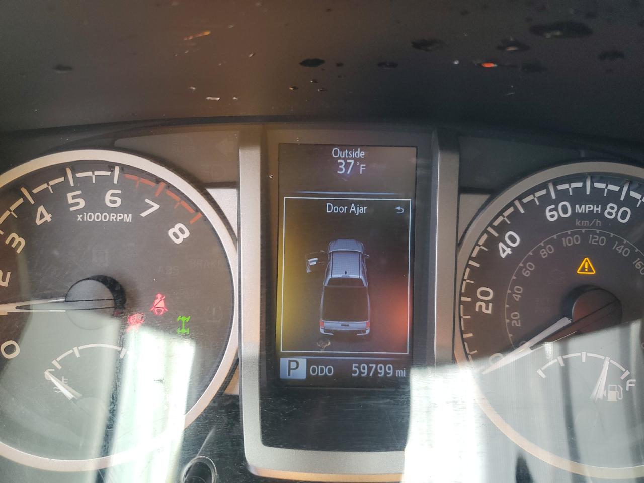 2019 Toyota Tacoma - Image 9