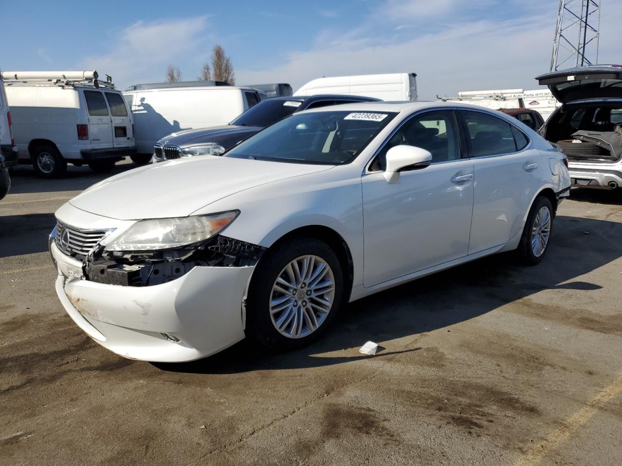 2013 Lexus ES - Image 1