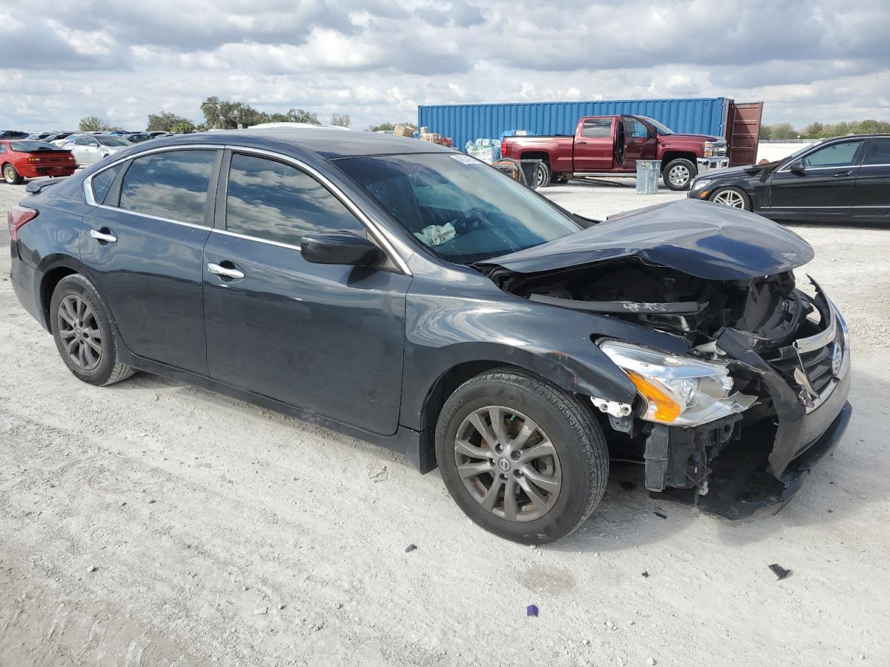 2015 Nissan Altima - Image 4