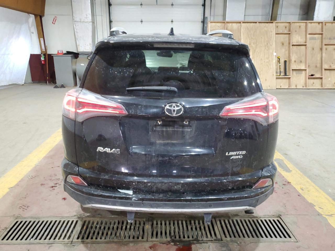 2016 Toyota RAV 4 - Image 6