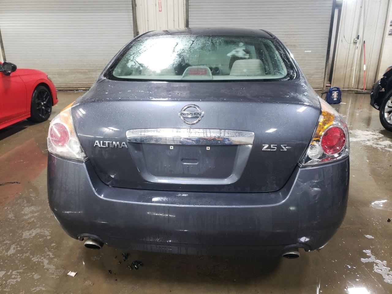 2012 Nissan Altima - Image 6