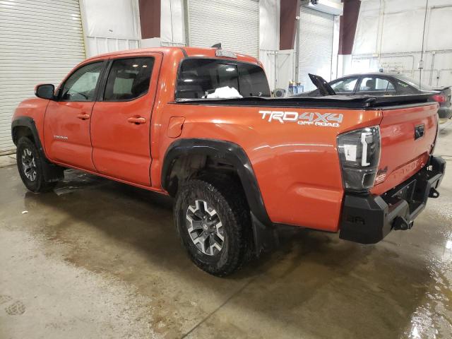  TOYOTA TACOMA 2017 Оранжевый