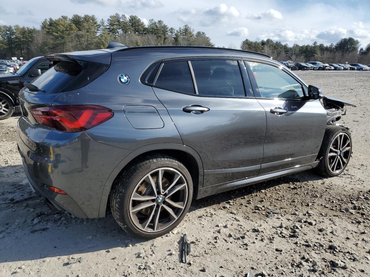 2022 BMW X2 - Image 3
