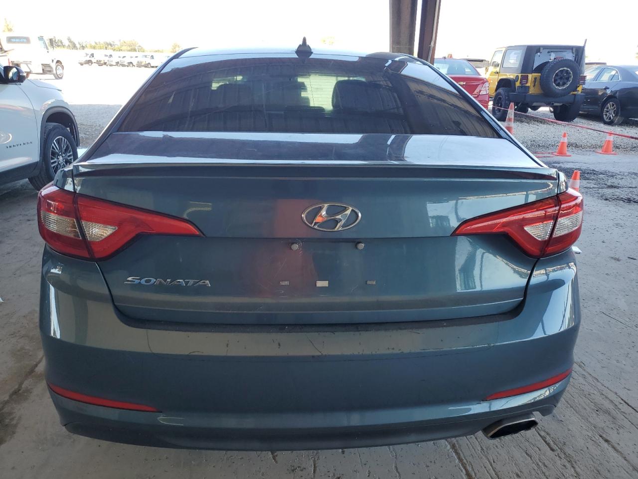 2015 Hyundai Sonata - Image 6