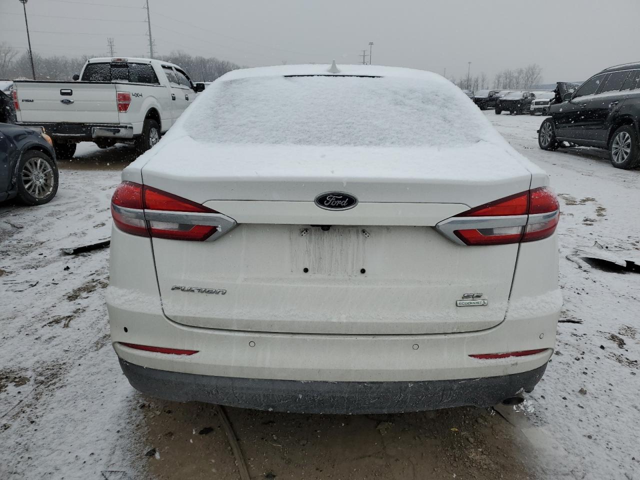2020 Ford Fusion - Image 6