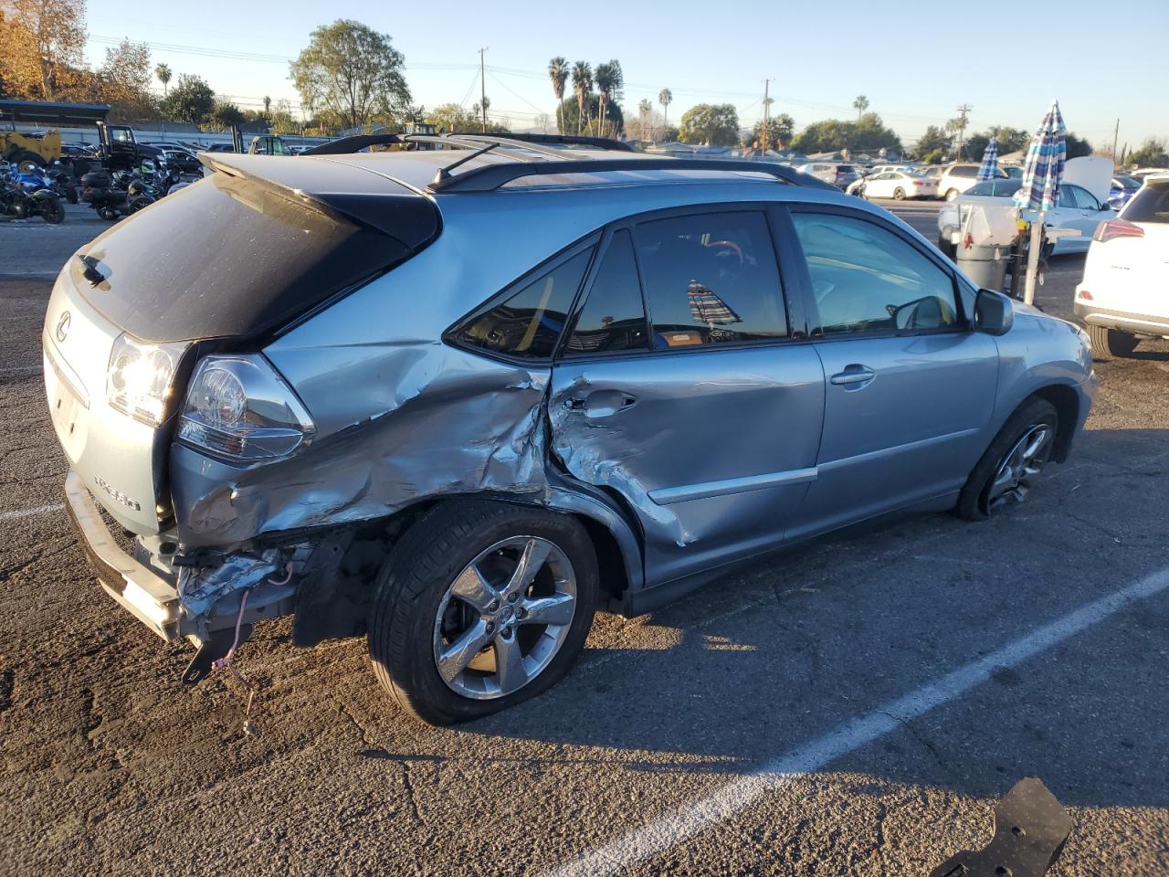 2005 Lexus RX - Image 3