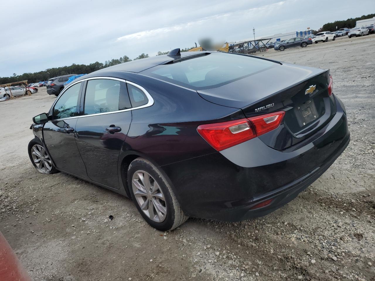 2023 Chevrolet Malibu - Image 2