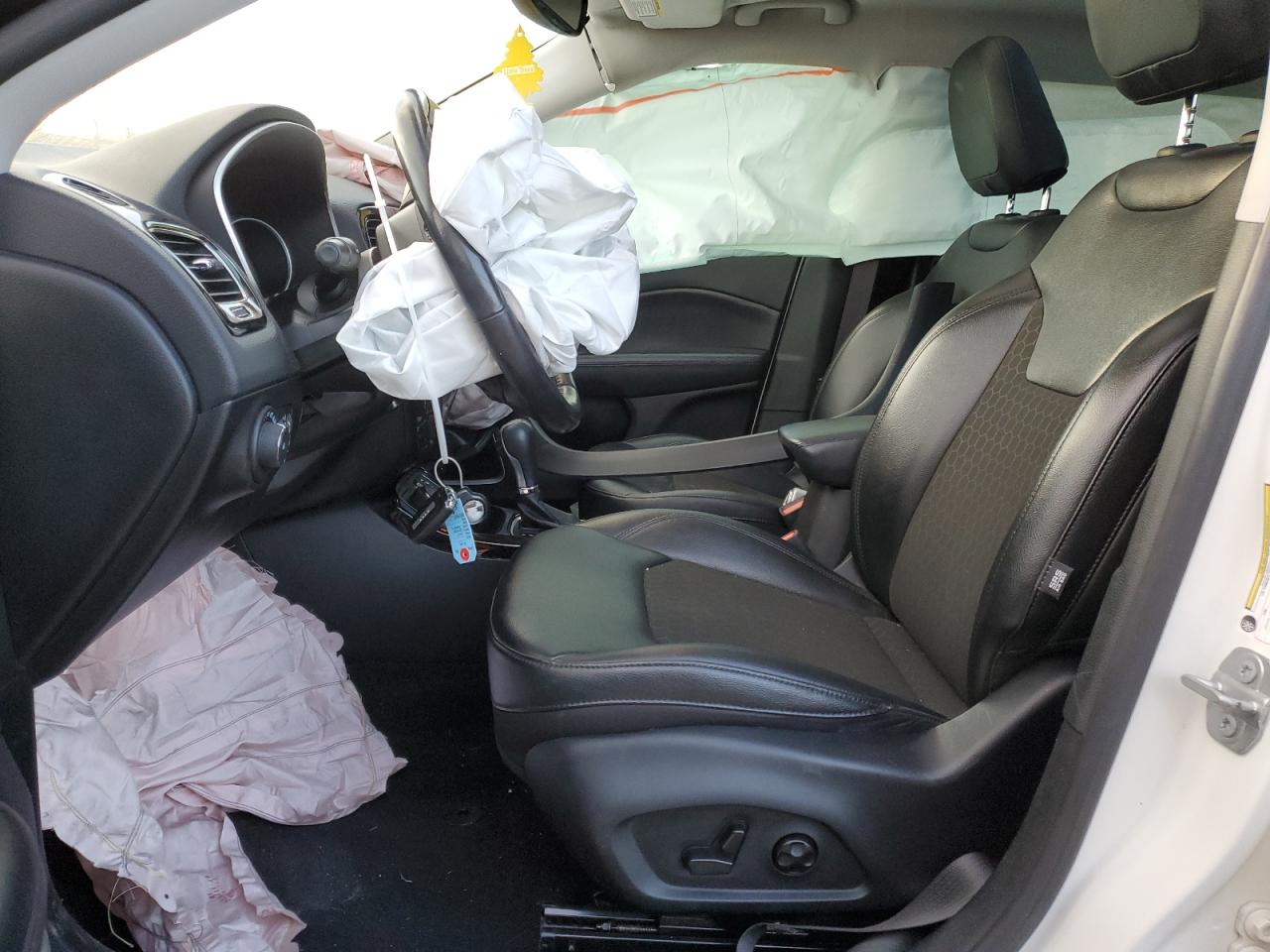 2021 Jeep Compass - Image 7