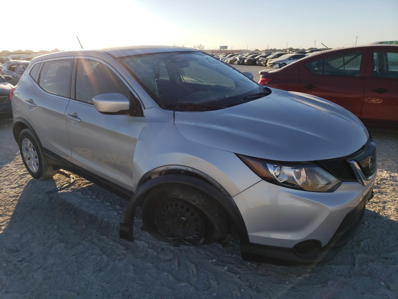 2019 Nissan Rogue - Image 4