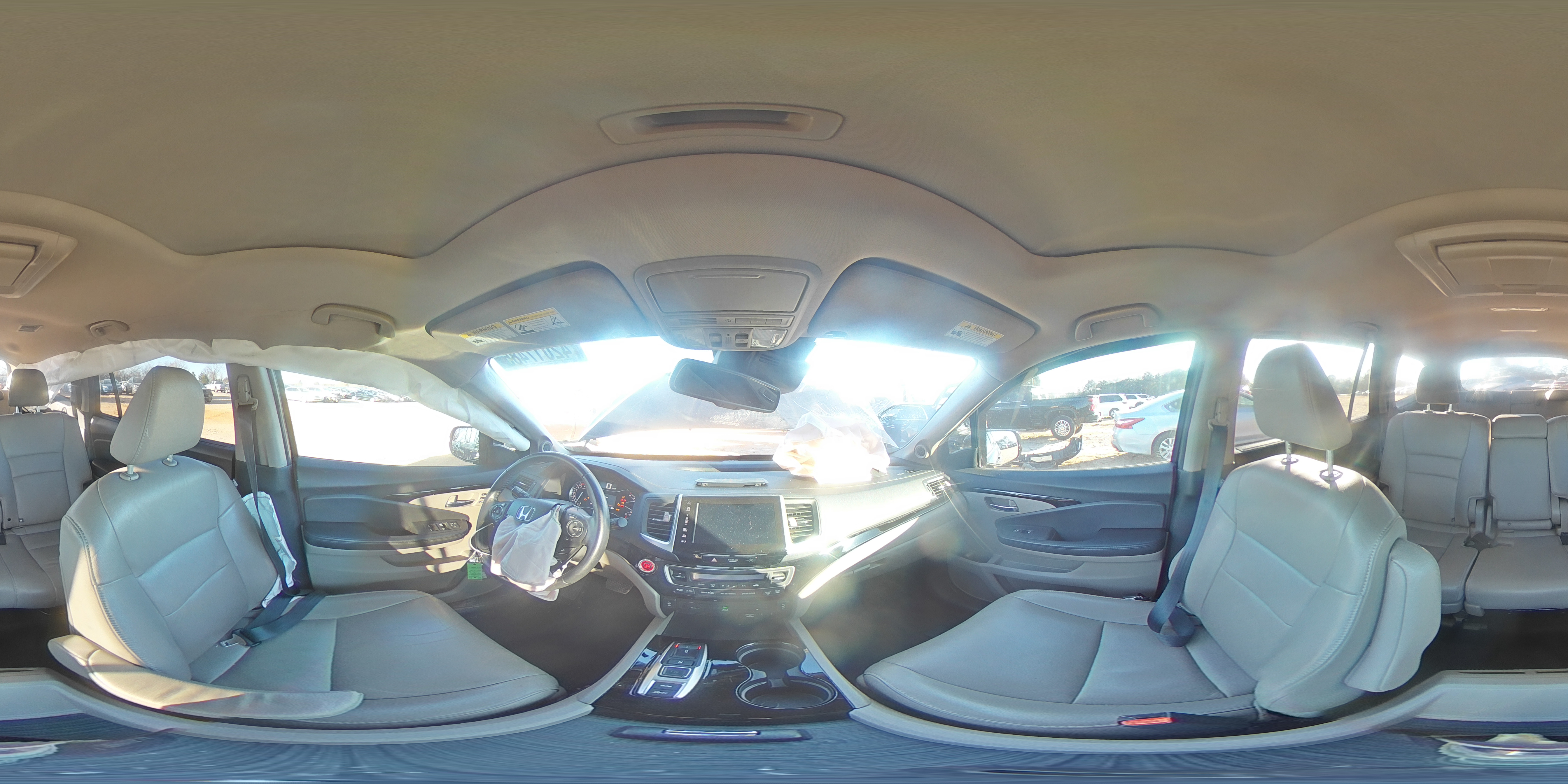 2018 Honda Pilot - Image 13