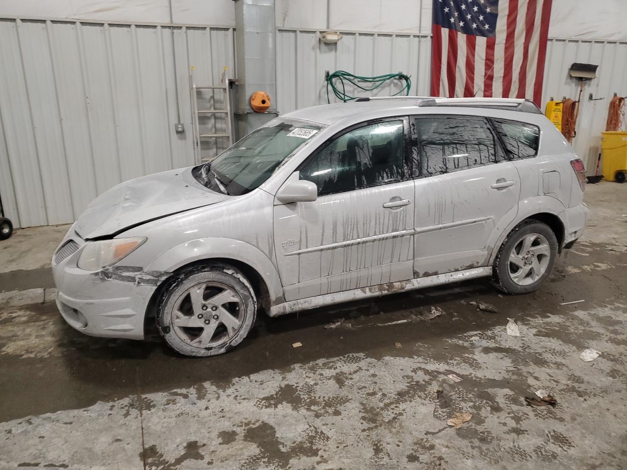 2006 Pontiac Vibe - Image 1