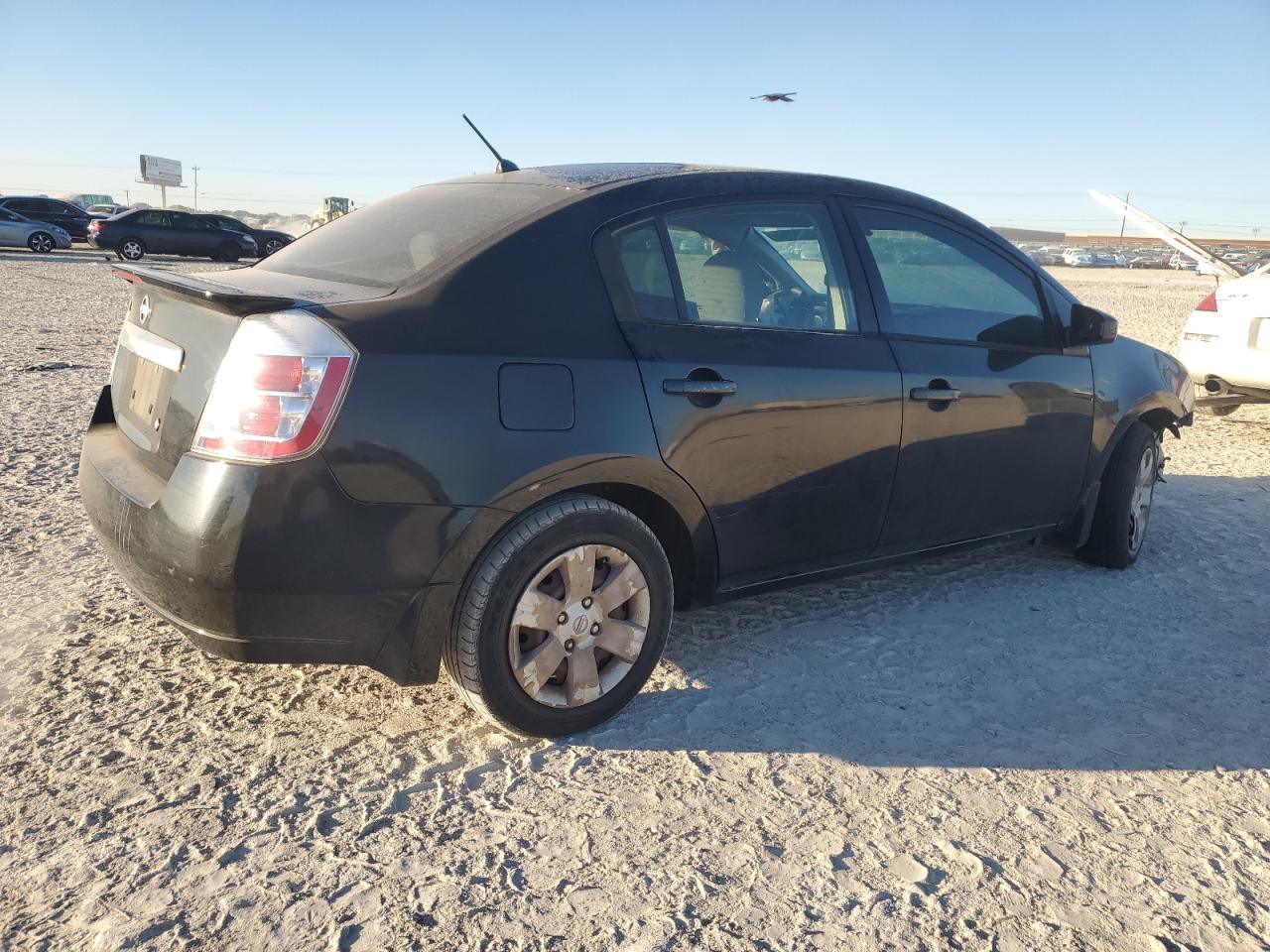 2011 Nissan Sentra - Image 3