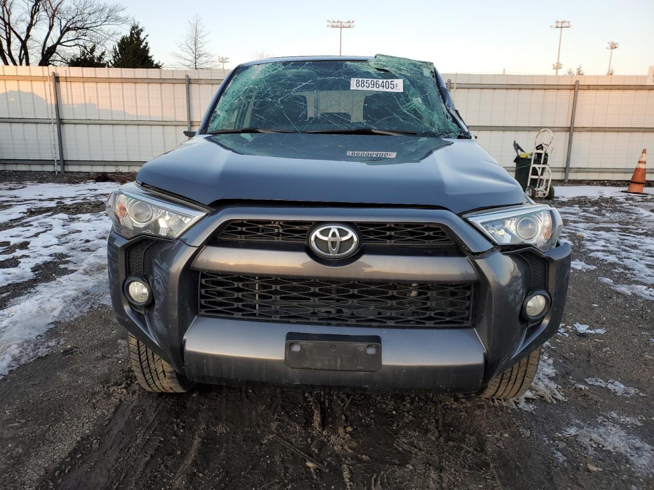 2016 Toyota 4Runner - Image 5