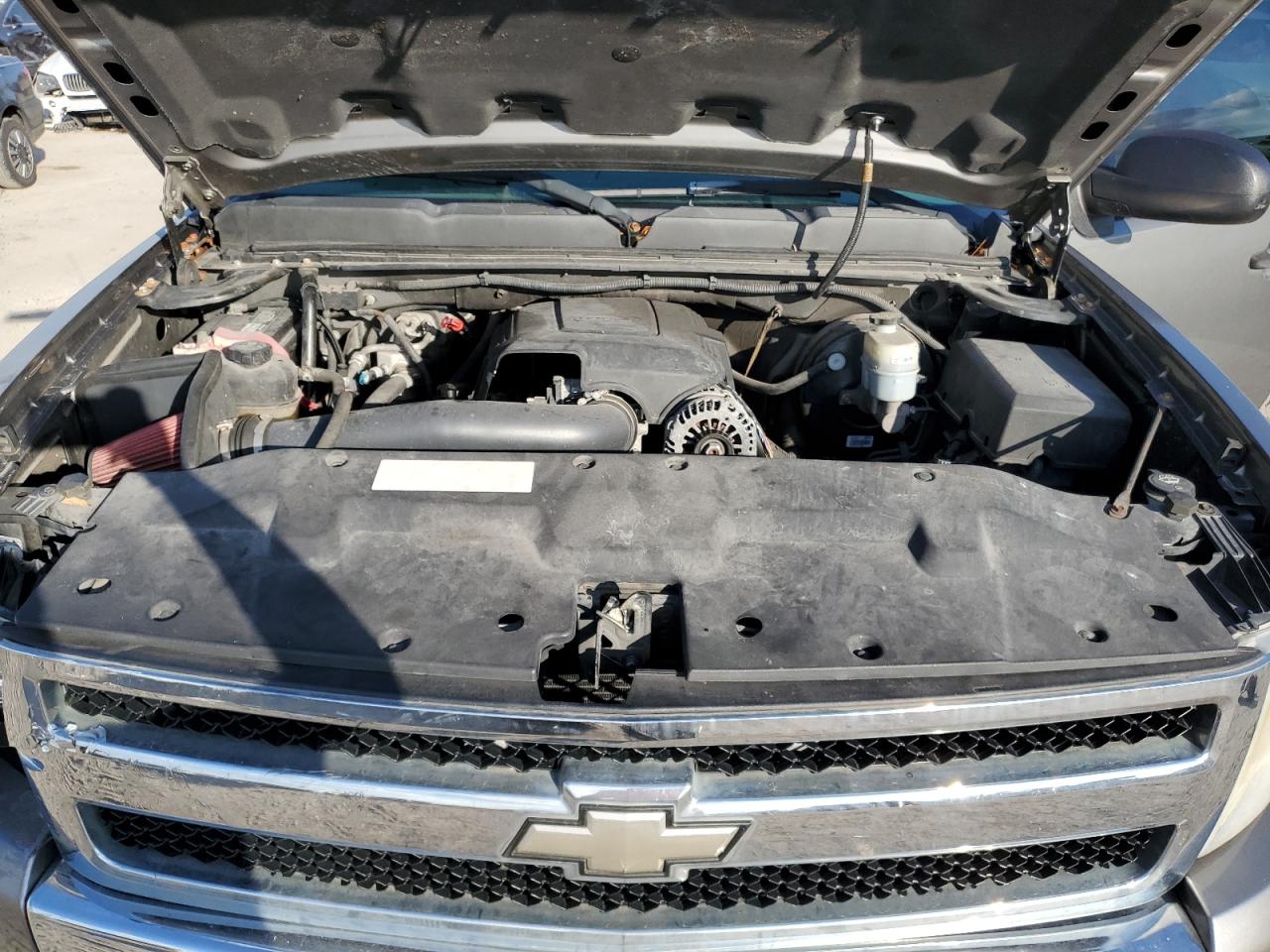 2009 Chevrolet Silverado - Image 11