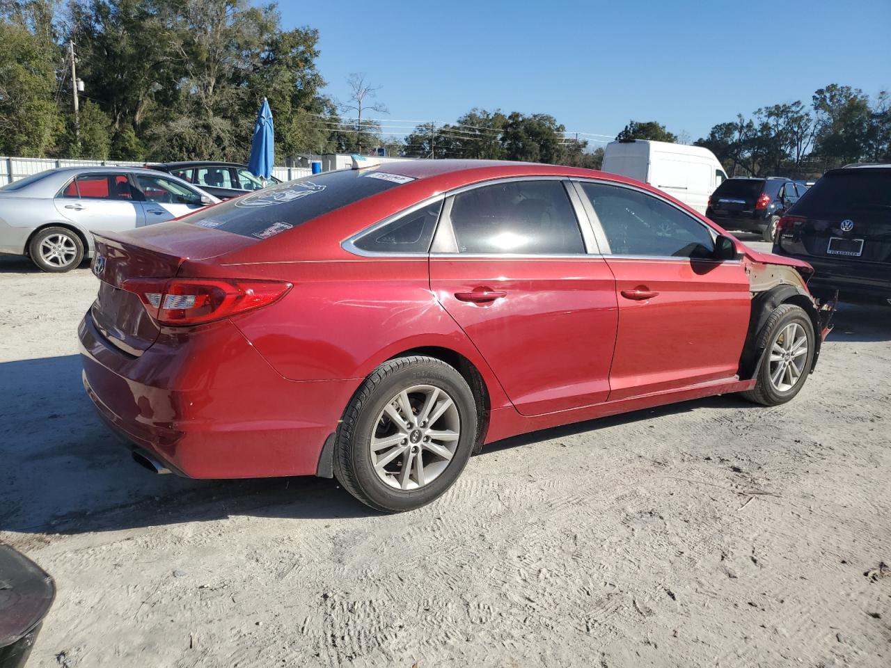 2017 Hyundai Sonata - Image 3