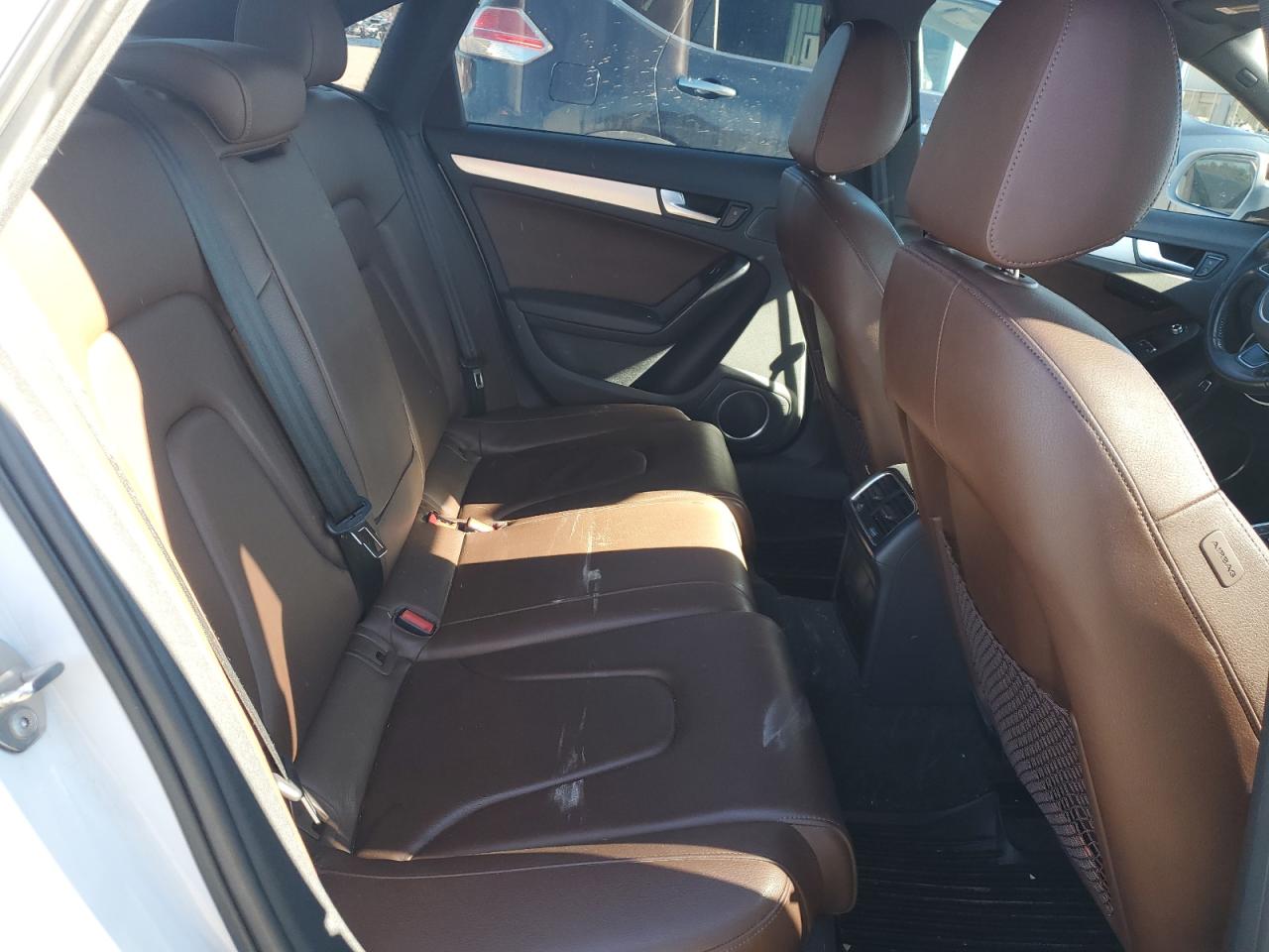 2016 Audi A4 - Image 10