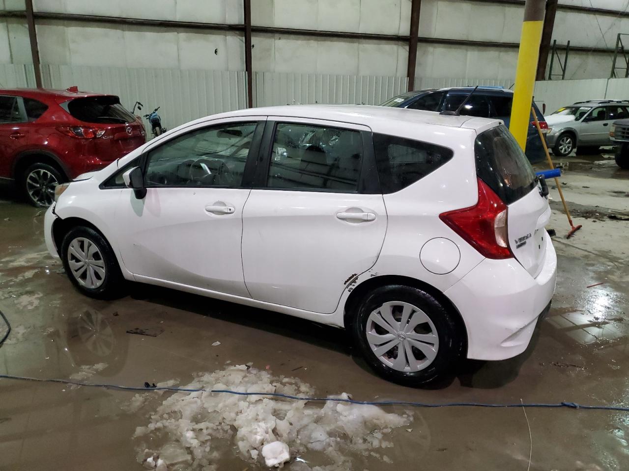 2018 Nissan Versa - Image 2