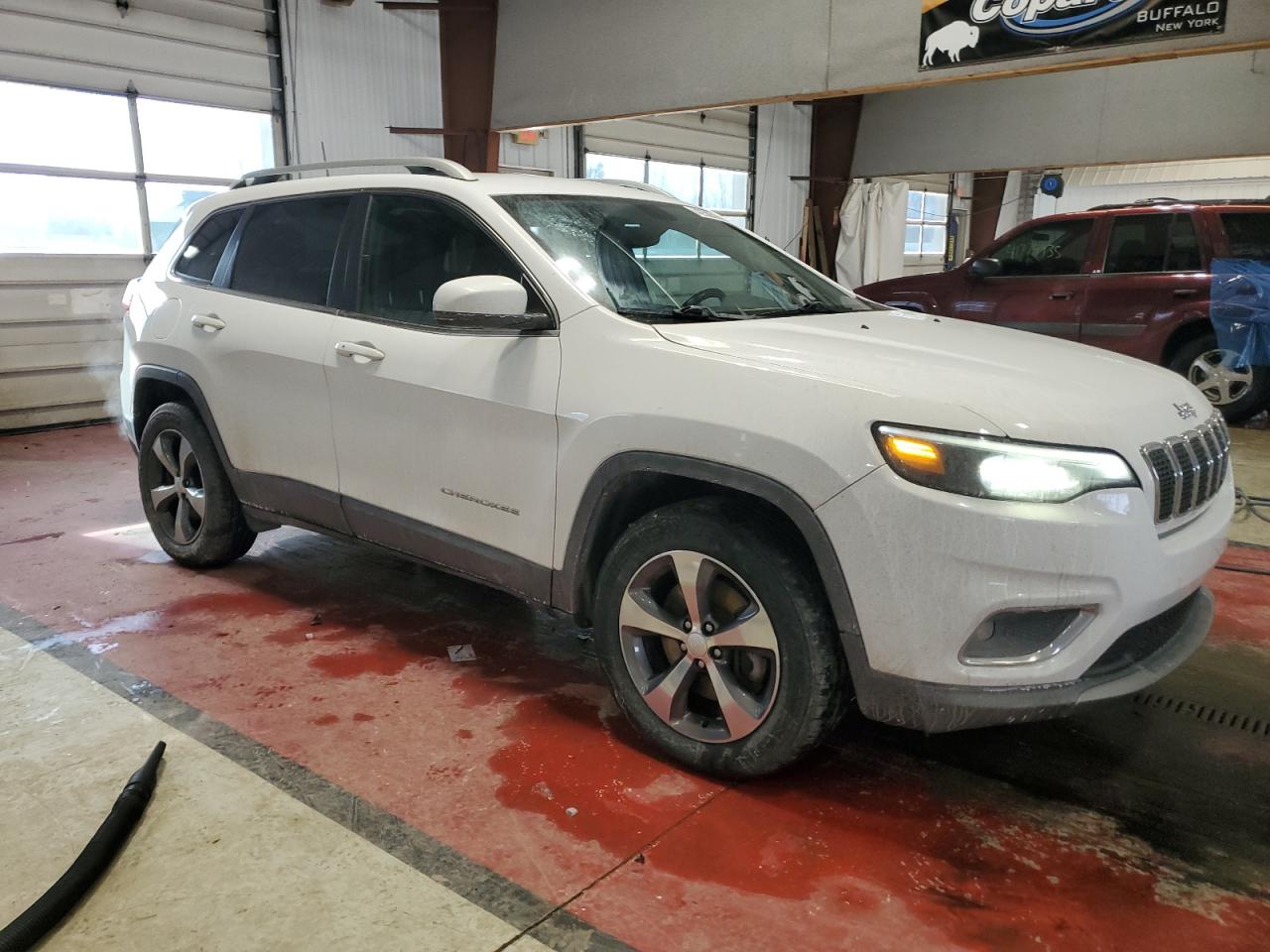 2019 Jeep Grand Cherokee - Image 4