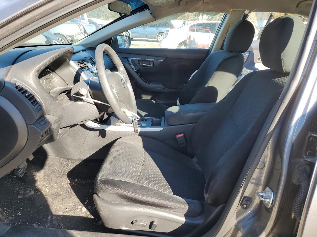 2015 Nissan Altima - Image 7