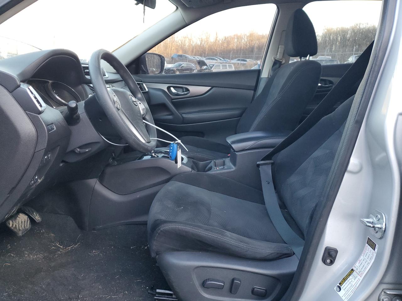 2015 Nissan Rogue - Image 7