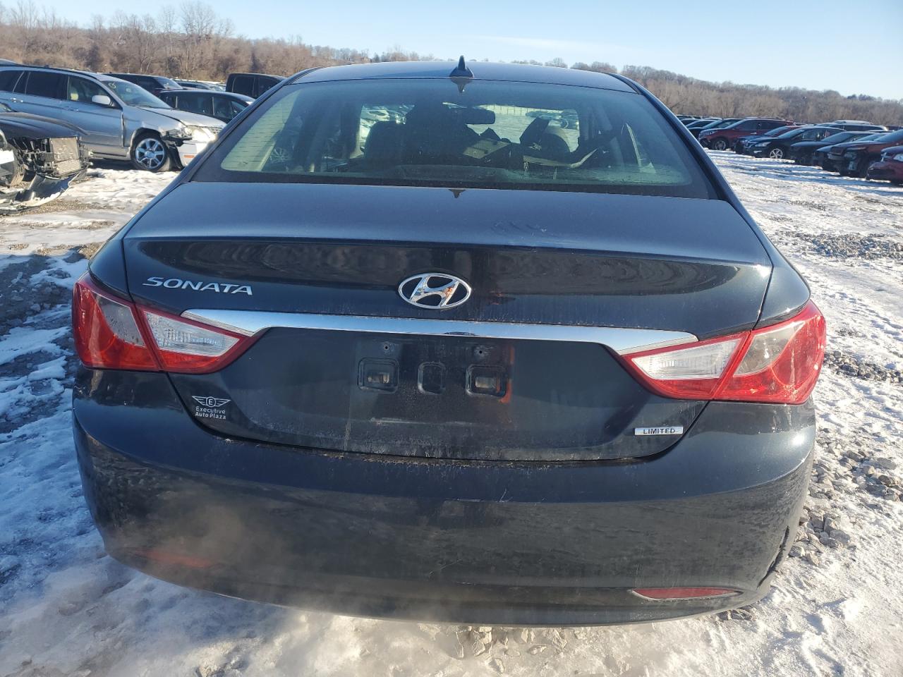 2013 Hyundai Sonata - Image 6