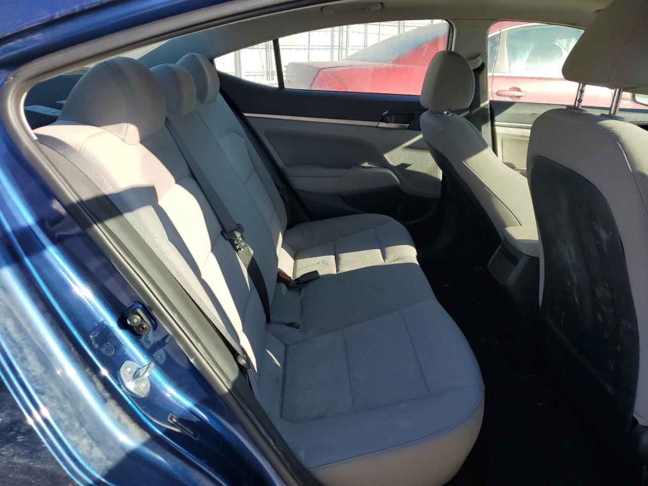 2020 Hyundai Elantra - Image 10