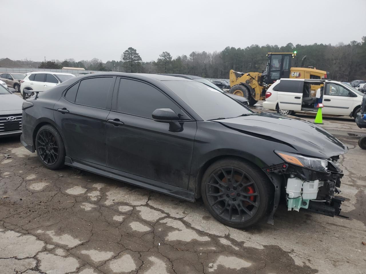 2022 Toyota Camry - Image 4
