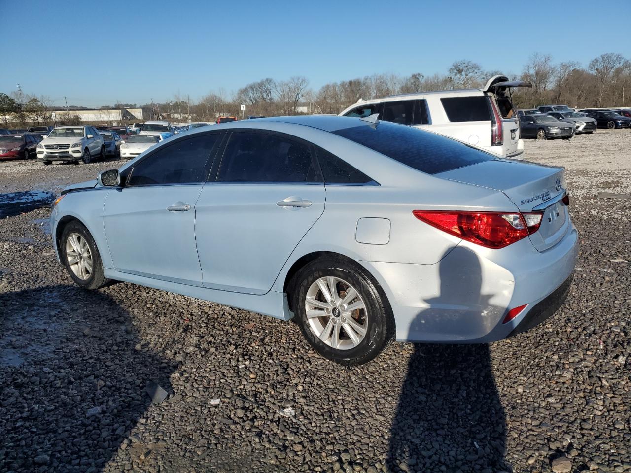 2014 Hyundai Sonata - Image 2