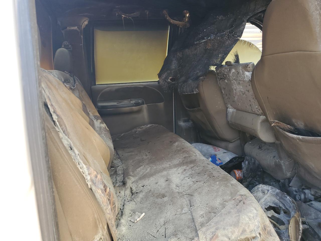 2006 Ford F250 - Image 10