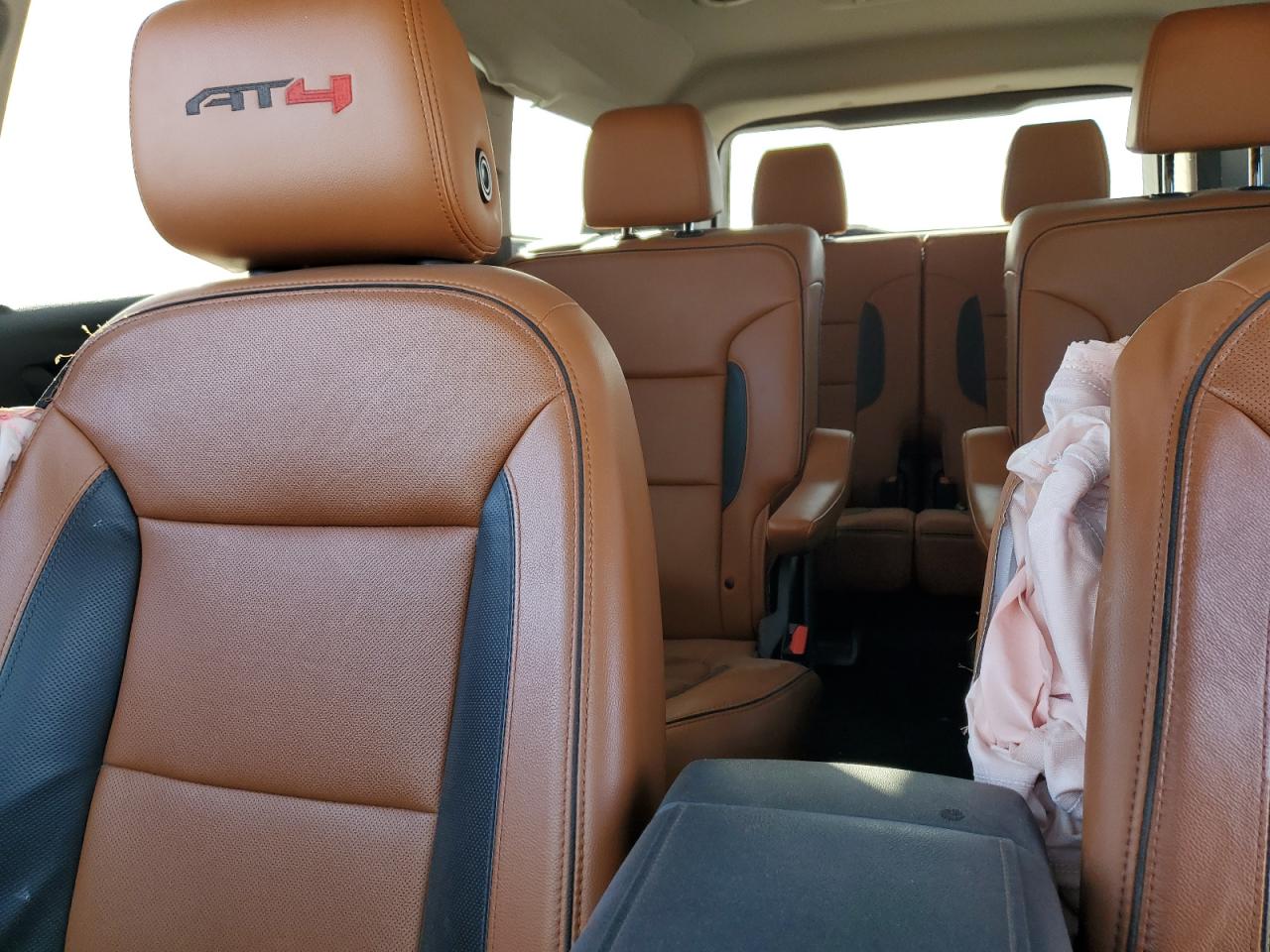 2020 GMC Acadia - Image 10