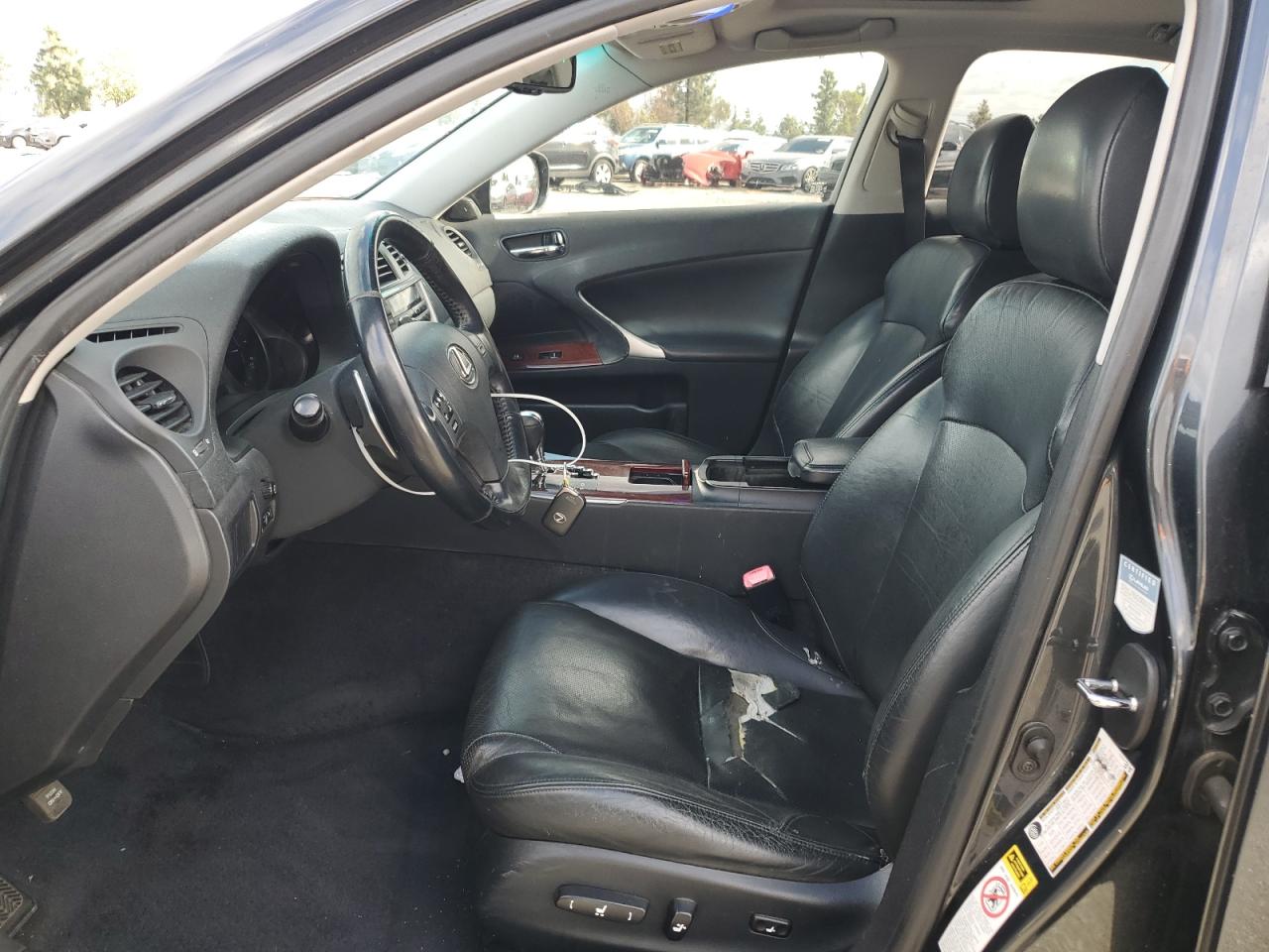 2007 Lexus IS - Image 7