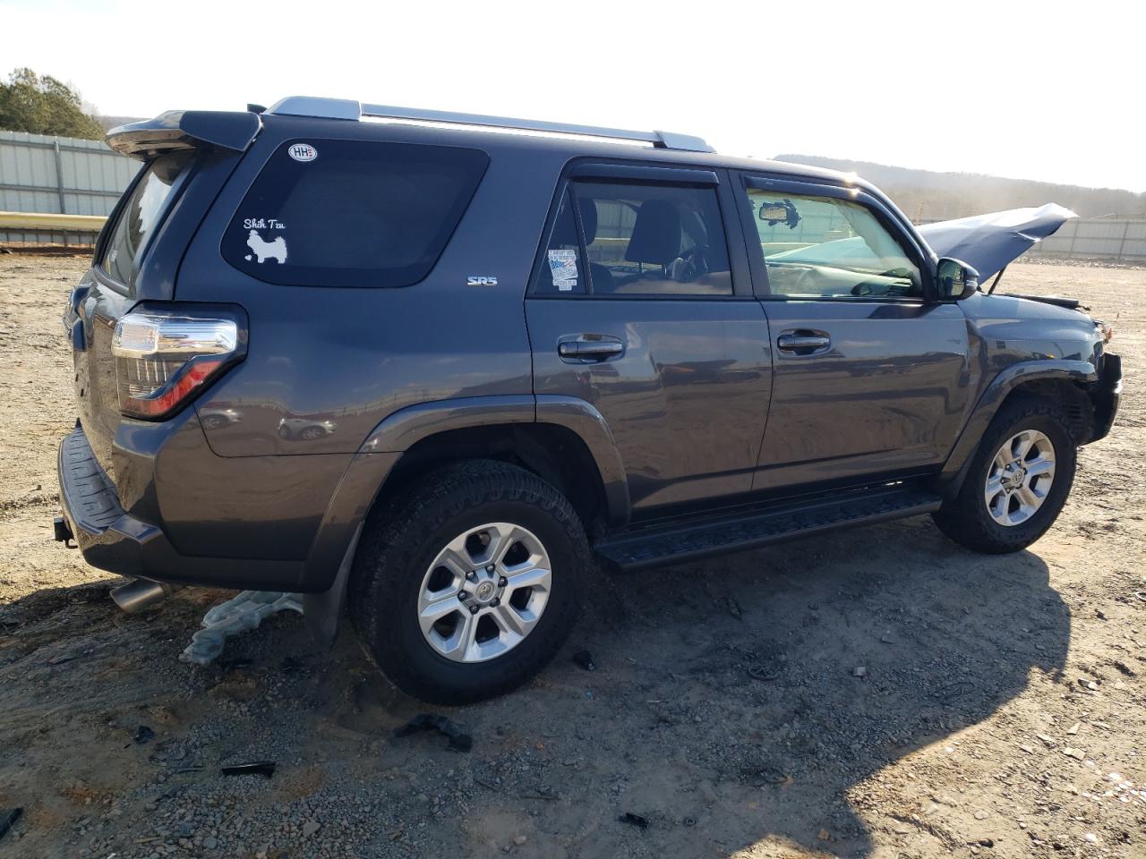 2016 Toyota 4Runner - Image 3