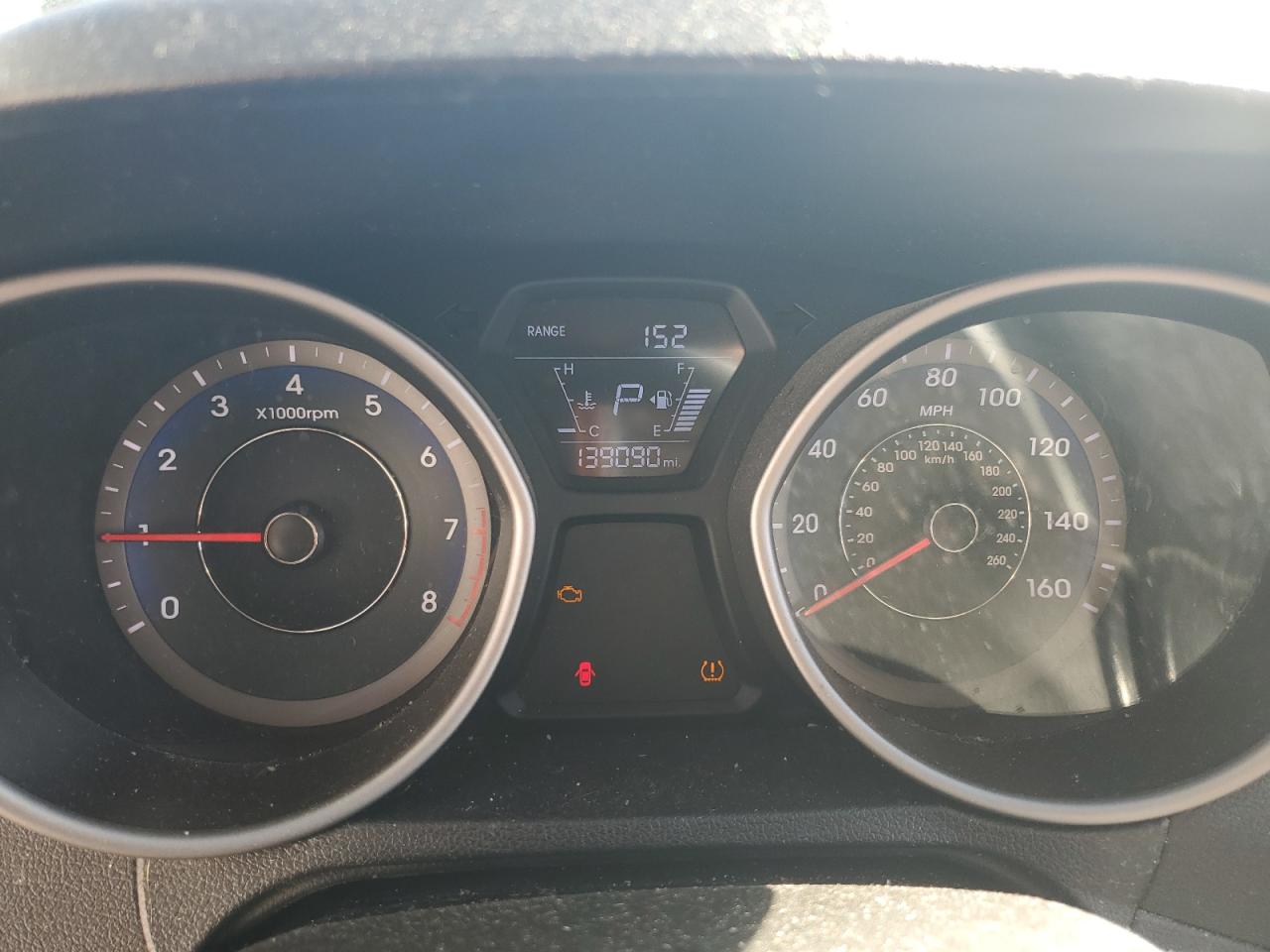 2014 Hyundai Elantra - Image 9