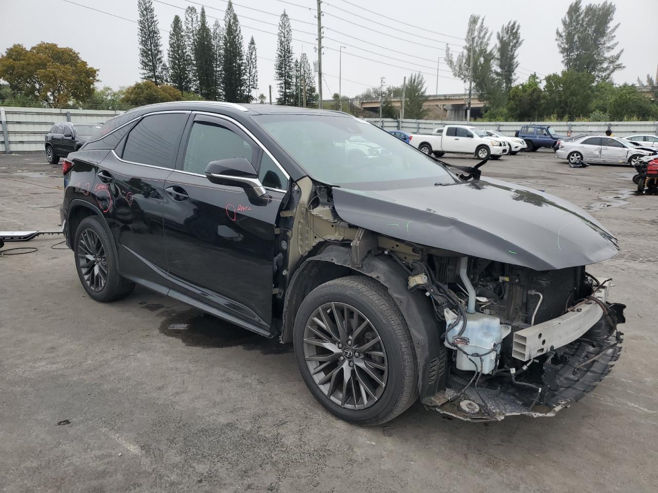 2017 Lexus RX - Image 4