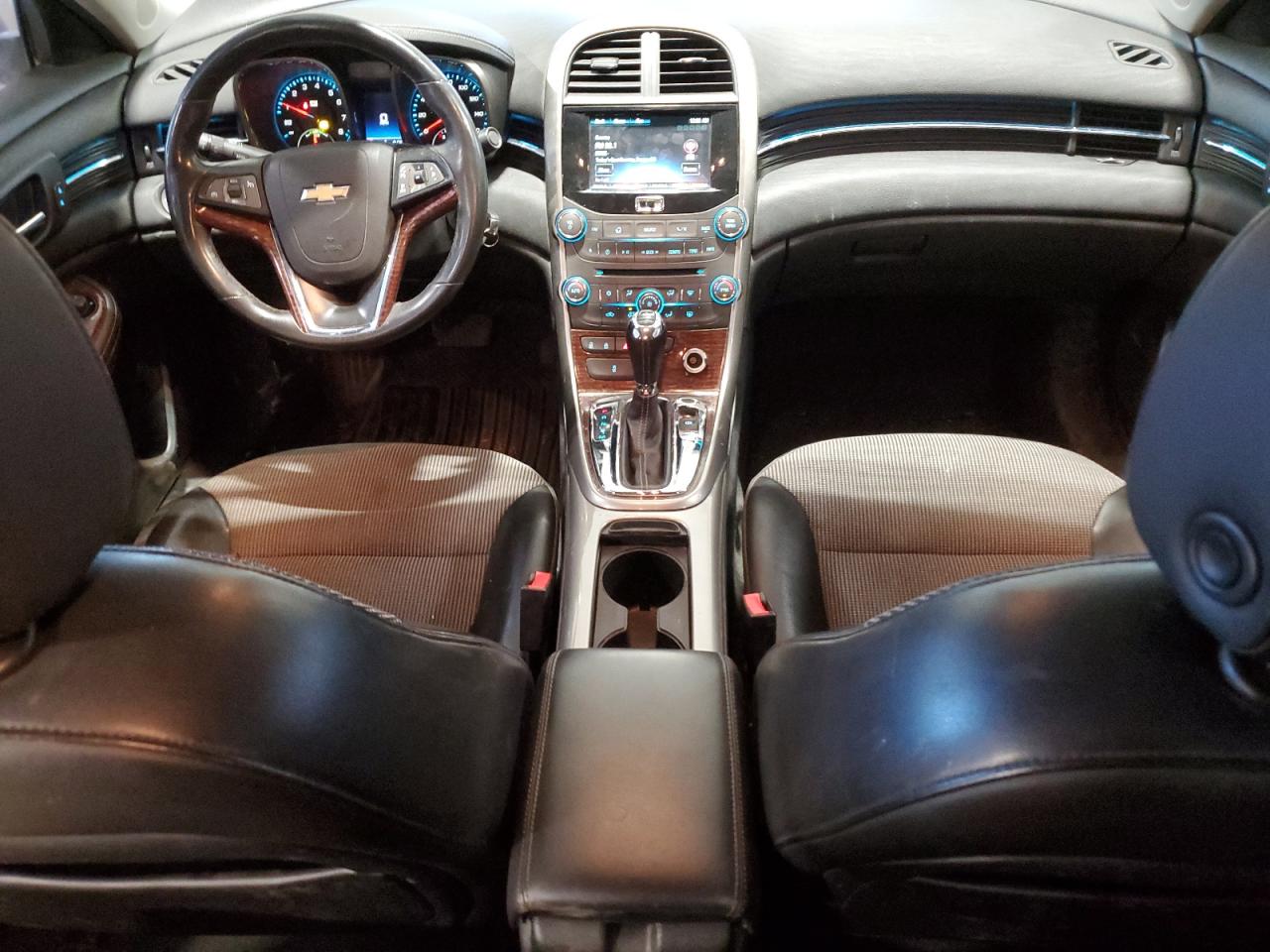 2013 Chevrolet Malibu - Image 8
