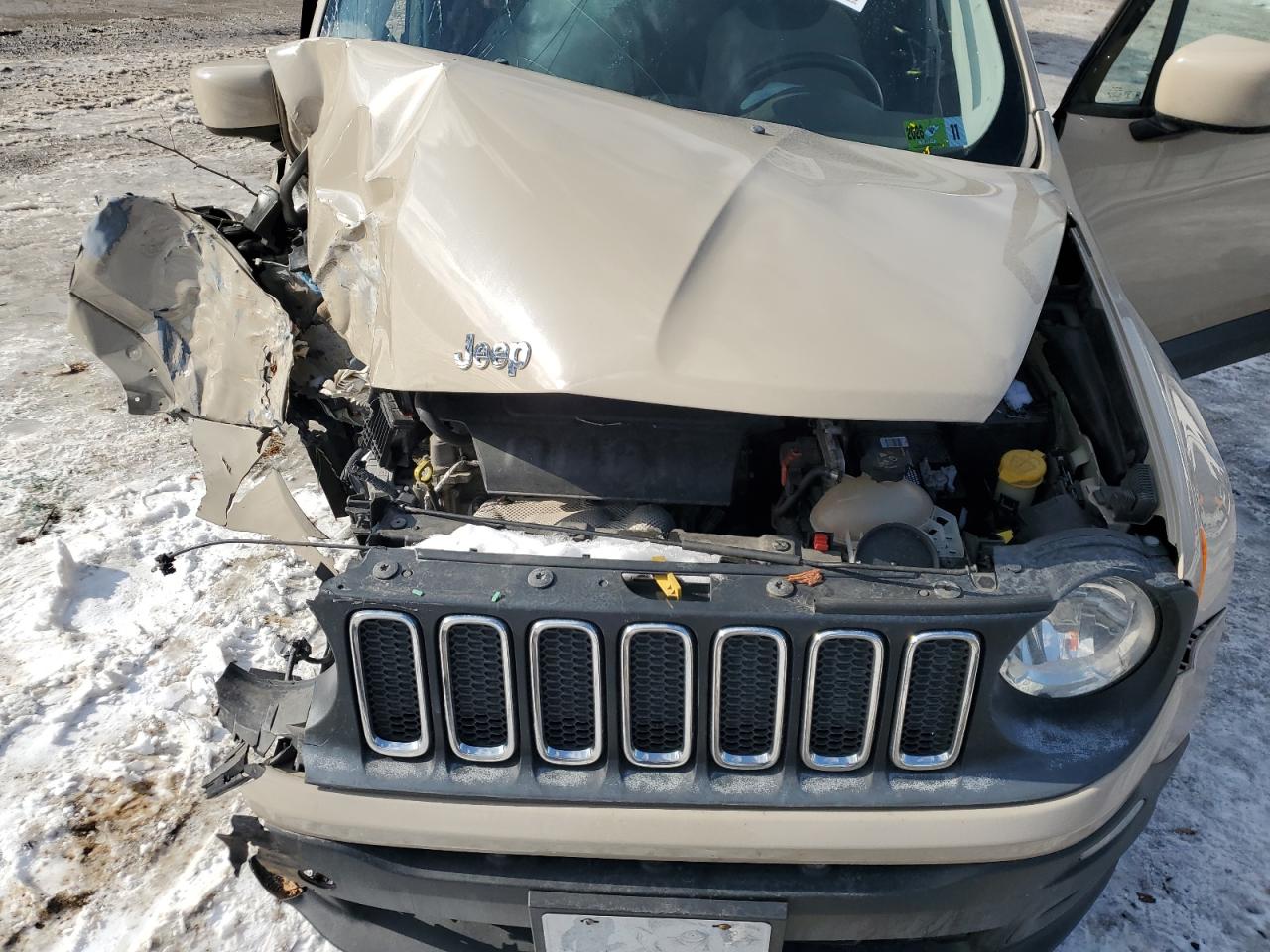 2016 Jeep Renegade - Image 13