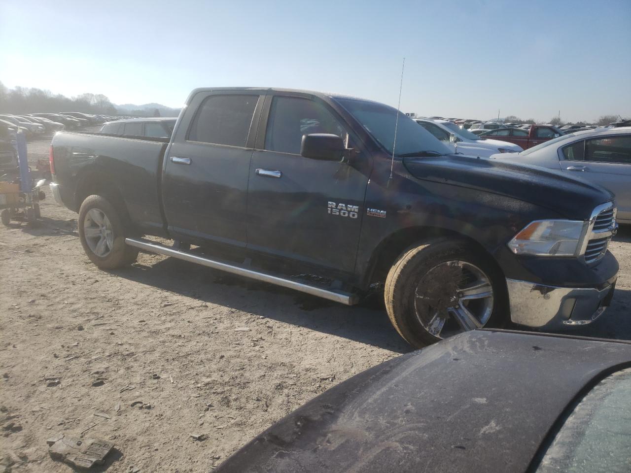 2014 RAM 1500 - Image 4