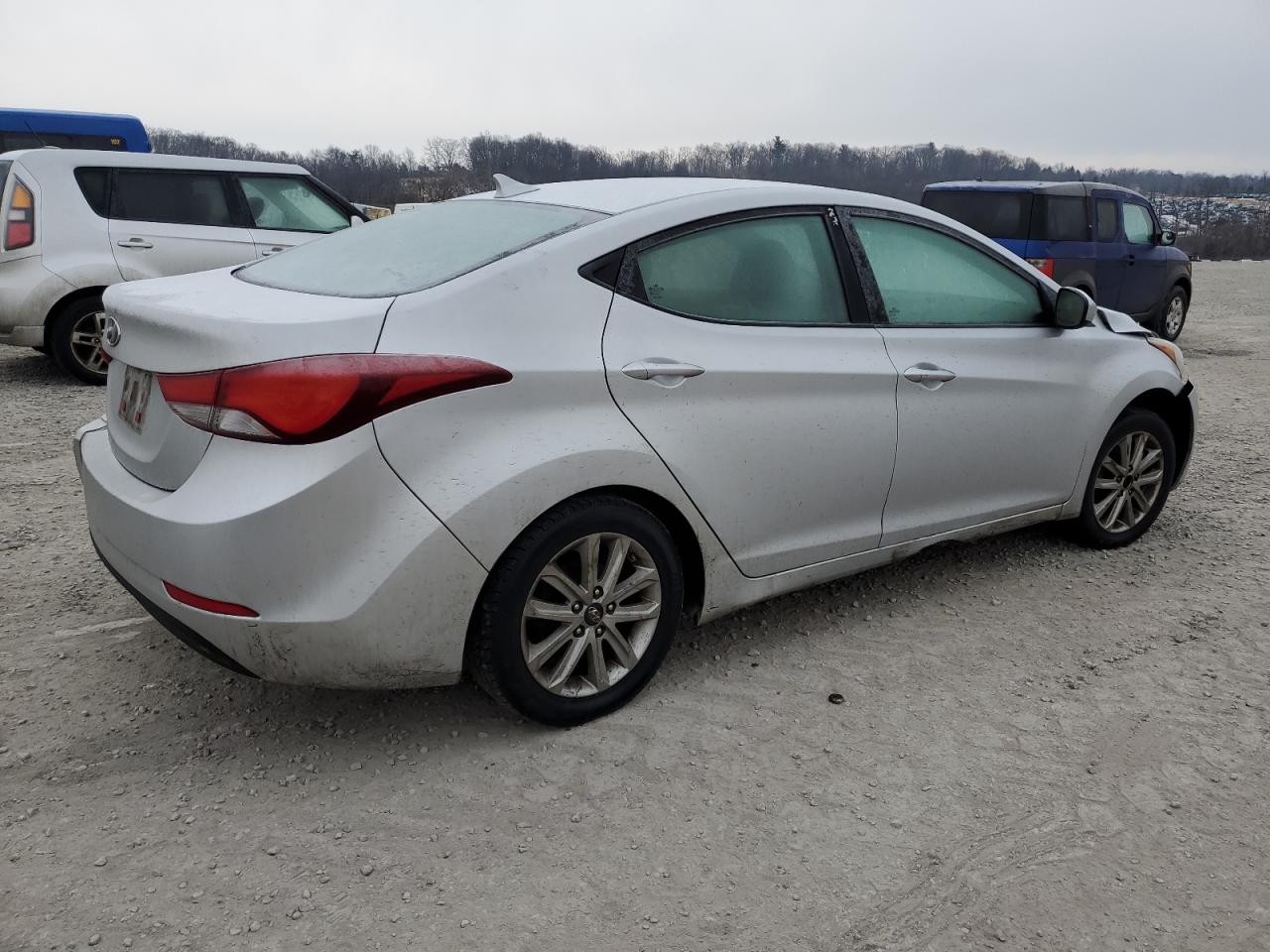 2014 Hyundai Elantra - Image 3