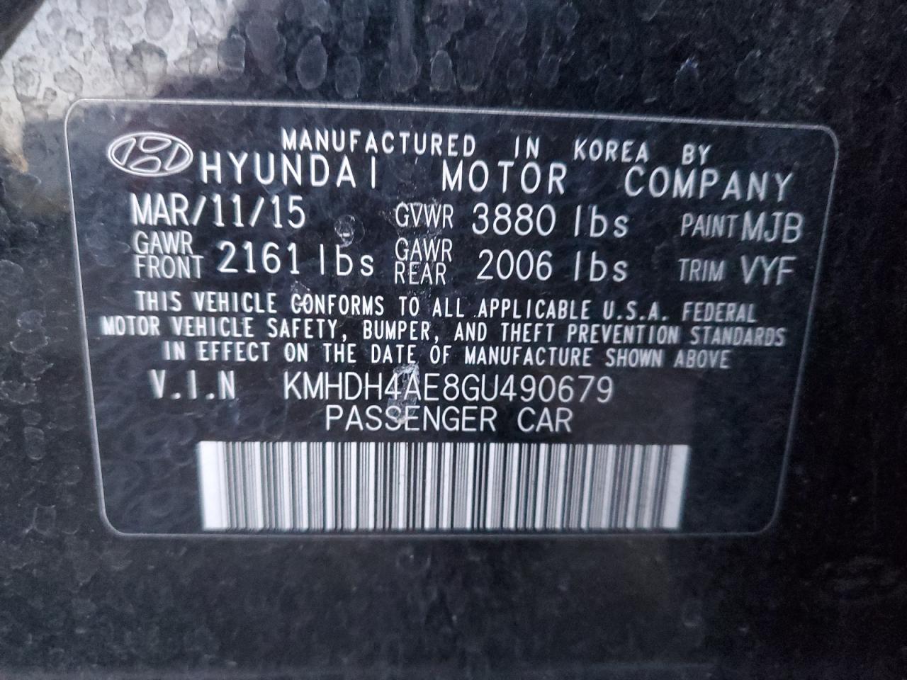 2016 Hyundai Elantra - Image 12