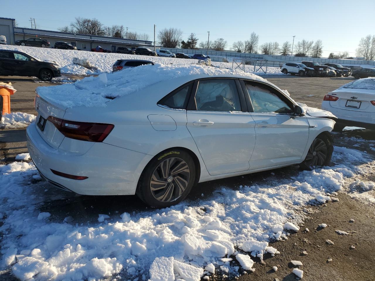 2019 Volkswagen Jetta - Image 3
