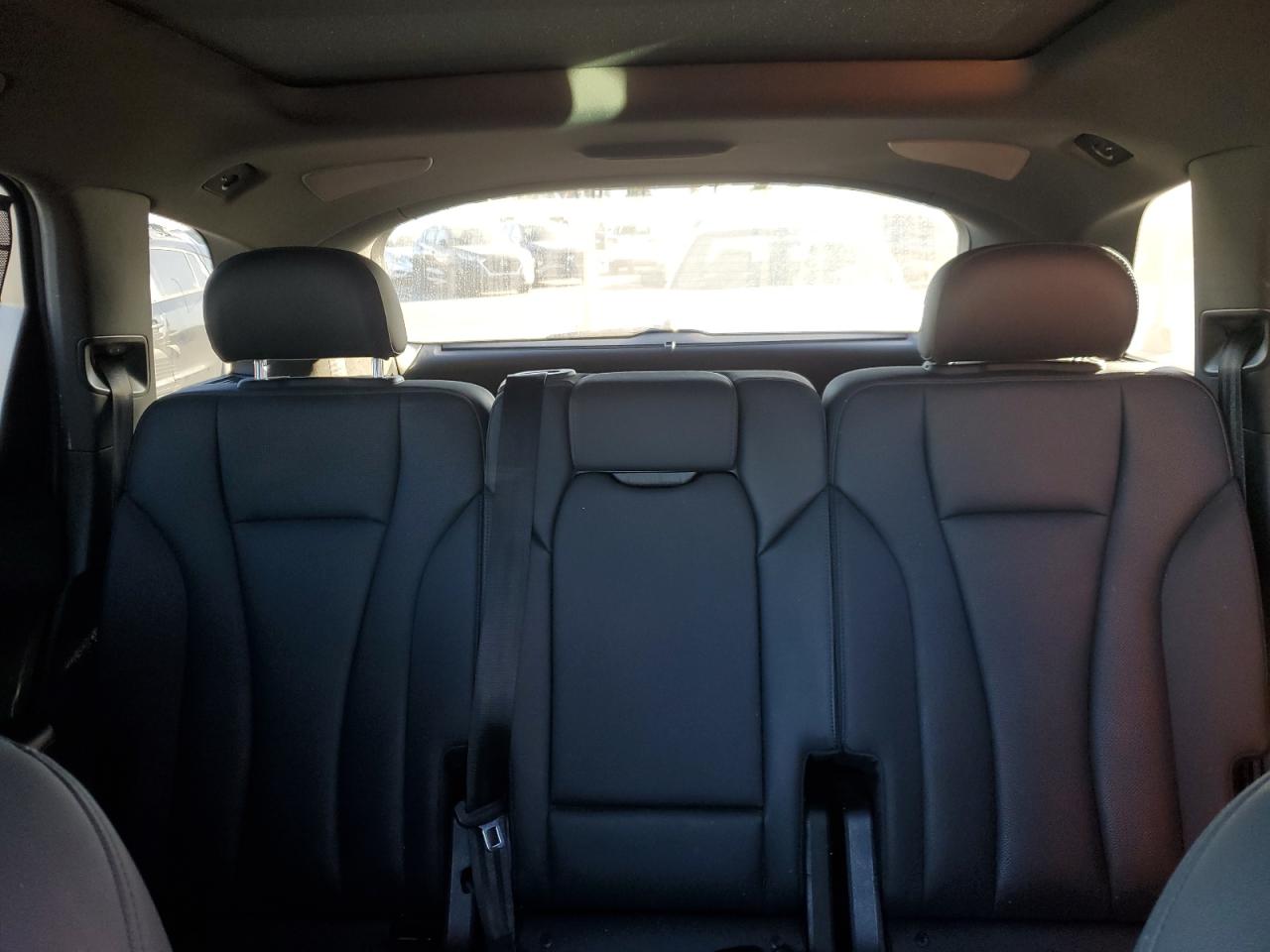 2021 Audi Q7 - Image 10